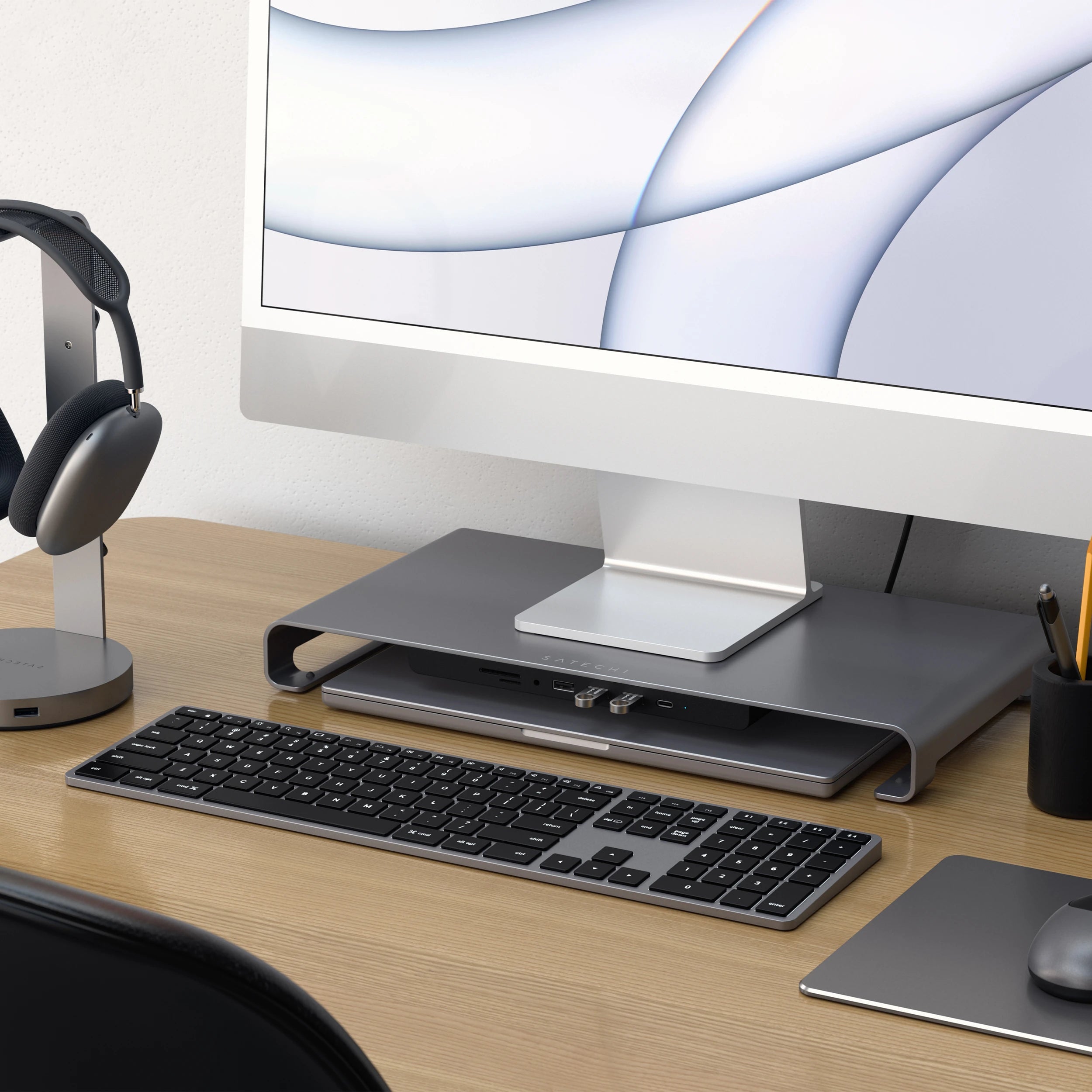 USB-C Monitor Stand Hub XL - Image 2